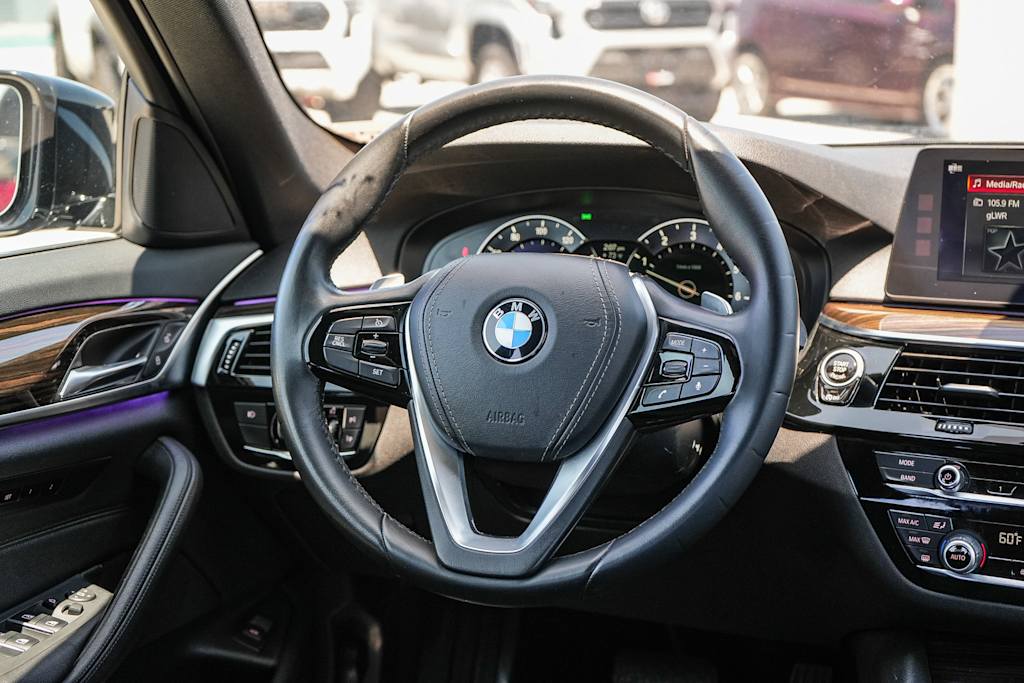 Thumbnail: 2018 BMW 5 Series - 12