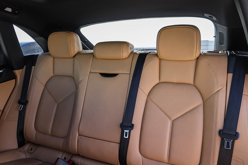 Thumbnail: 2017 Porsche Macan - 12