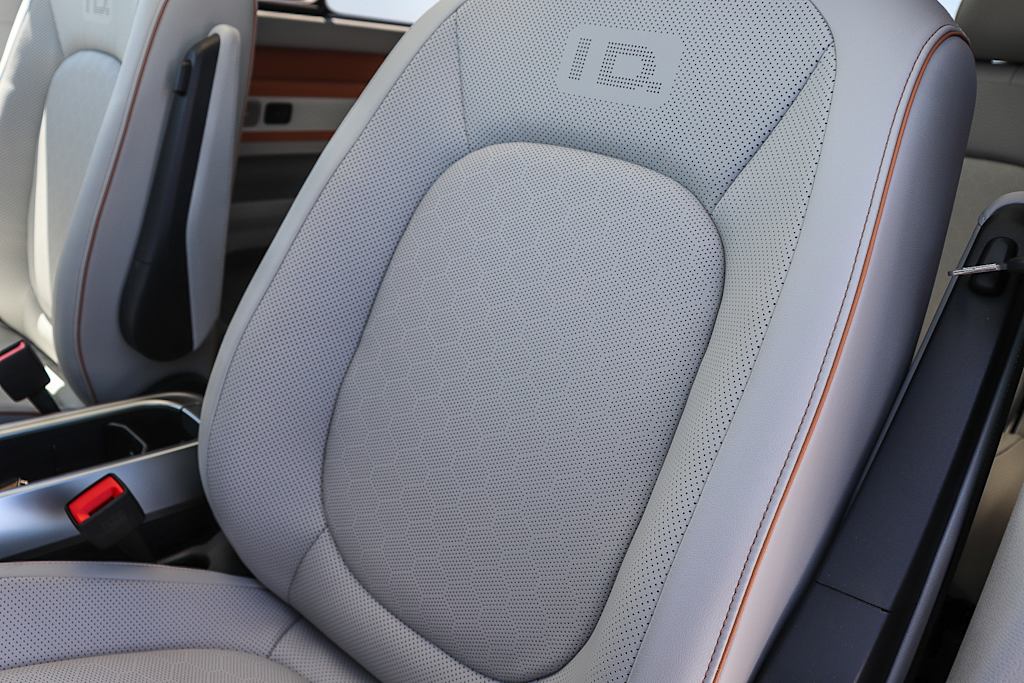 Thumbnail: 2025 Volkswagen ID.Buzz - 23