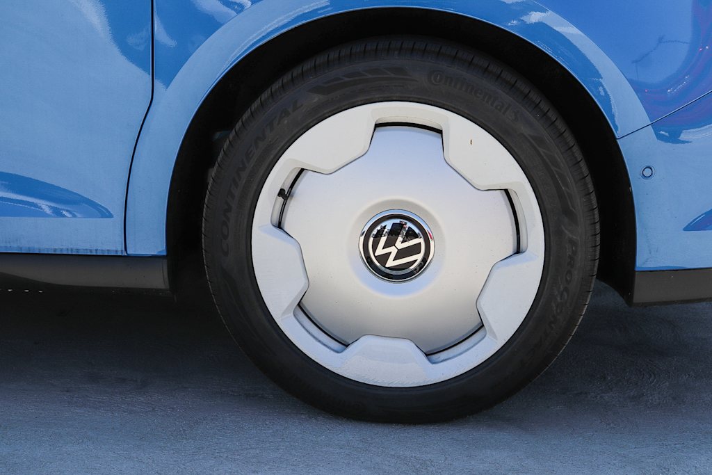 Thumbnail: 2025 Volkswagen ID.Buzz - 19