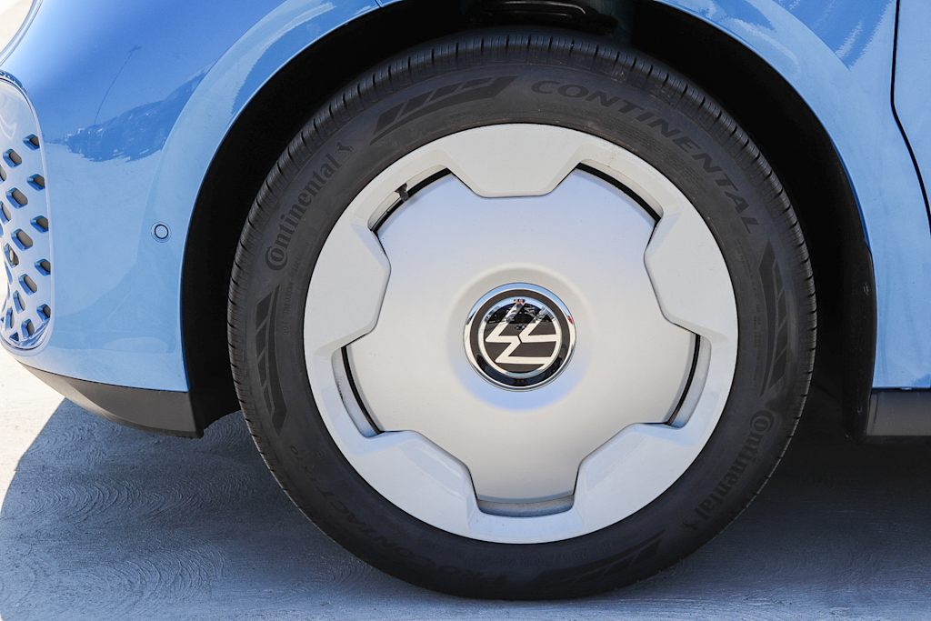 Thumbnail: 2025 Volkswagen ID.Buzz - 7