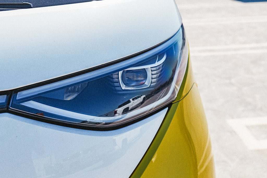 Thumbnail: 2025 Volkswagen ID.Buzz - 19