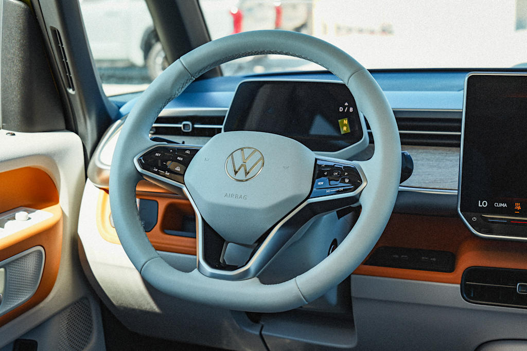 Thumbnail: 2025 Volkswagen ID.Buzz - 13