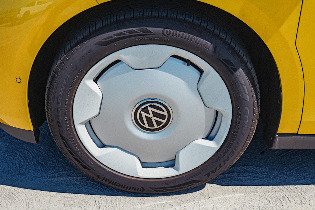 Thumbnail: 2025 Volkswagen ID.Buzz - 6