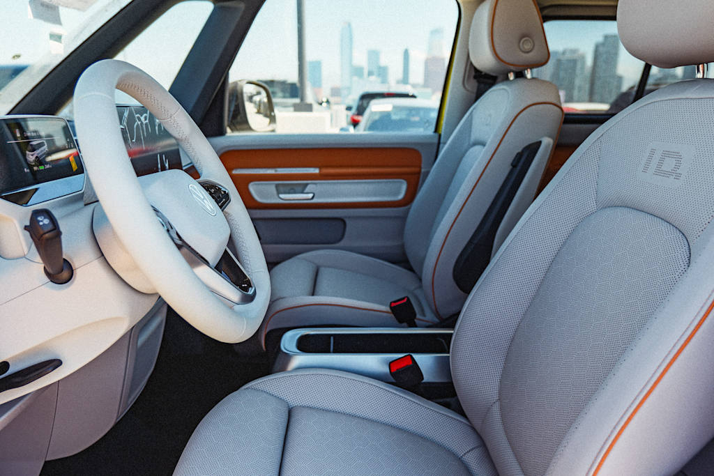 Thumbnail: 2025 Volkswagen ID.Buzz - 9