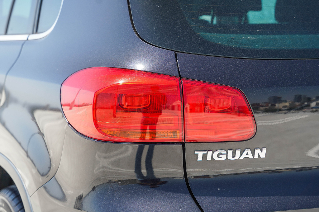 2013 Volkswagen Tiguan S 20