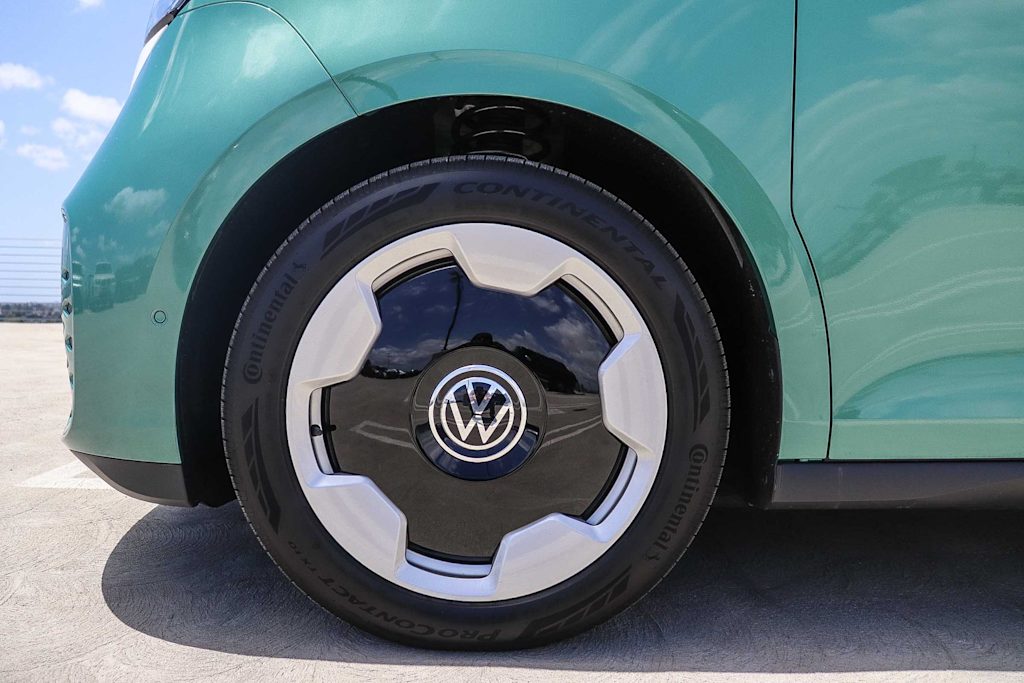 Thumbnail: 2025 Volkswagen ID.Buzz - 22
