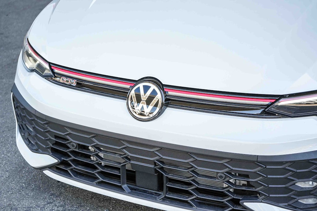 Thumbnail: 2026 Volkswagen Golf - 22