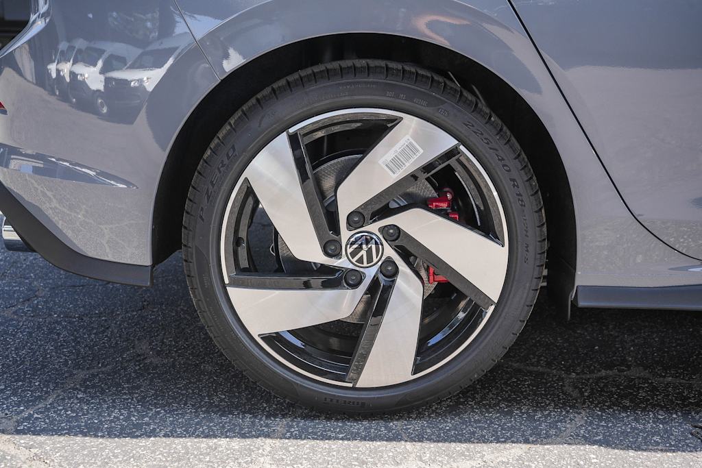Thumbnail: 2026 Volkswagen Golf - 7