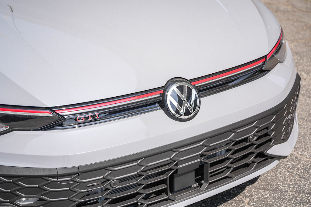 Thumbnail: 2026 Volkswagen Golf - 6