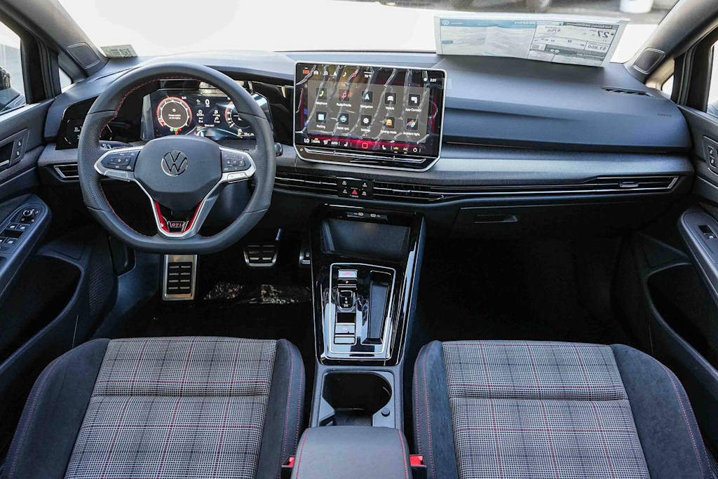 Thumbnail: 2026 Volkswagen Golf - 2