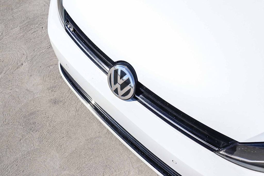 Thumbnail: 2019 Volkswagen Golf - 6