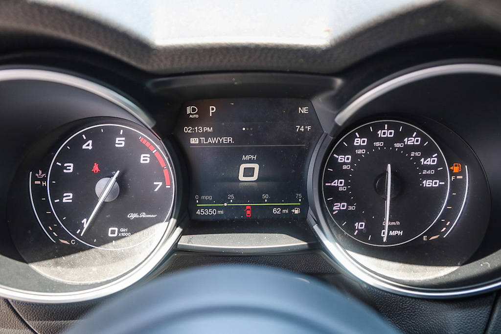 Thumbnail: 2019 Alfa Romeo Stelvio - 16