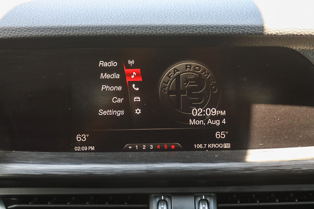 Thumbnail: 2019 Alfa Romeo Stelvio - 14