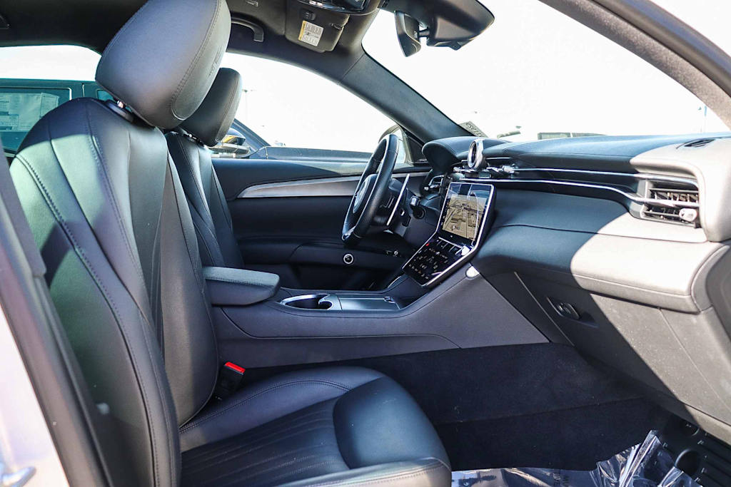 Thumbnail: 2024 Maserati Grecale - 10