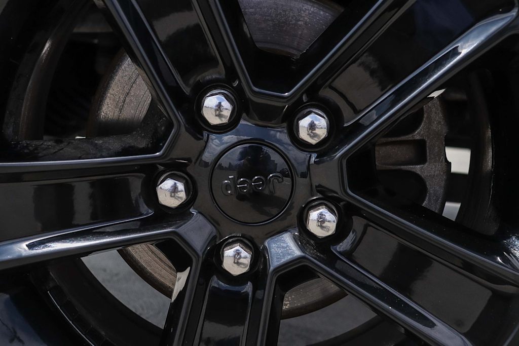 Thumbnail: 2021 Jeep Wrangler - 13