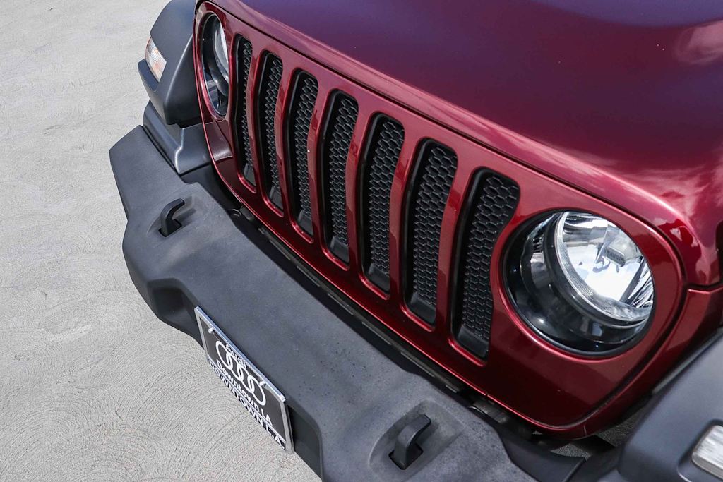 Thumbnail: 2021 Jeep Wrangler - 19
