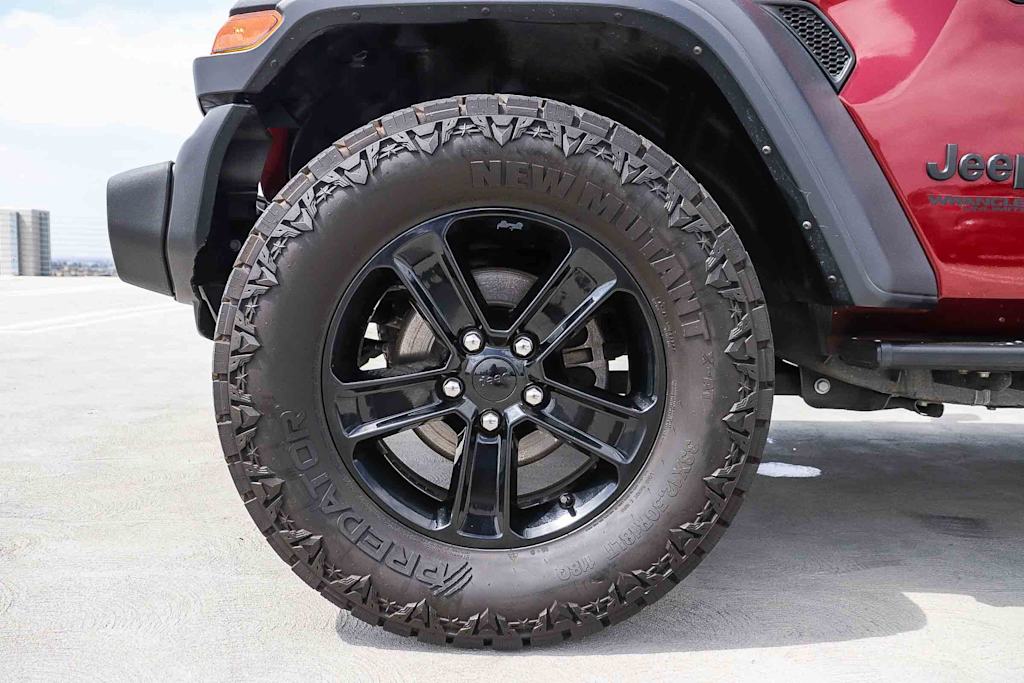 Thumbnail: 2021 Jeep Wrangler - 23