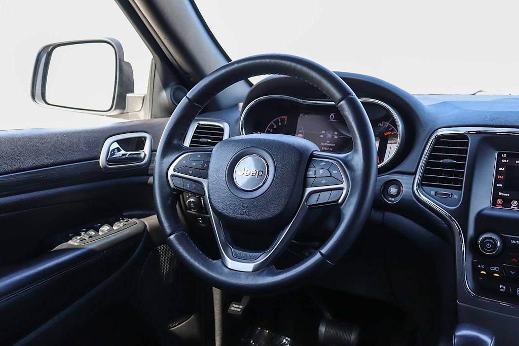 Thumbnail: 2019 Jeep Grand Cherokee - 9