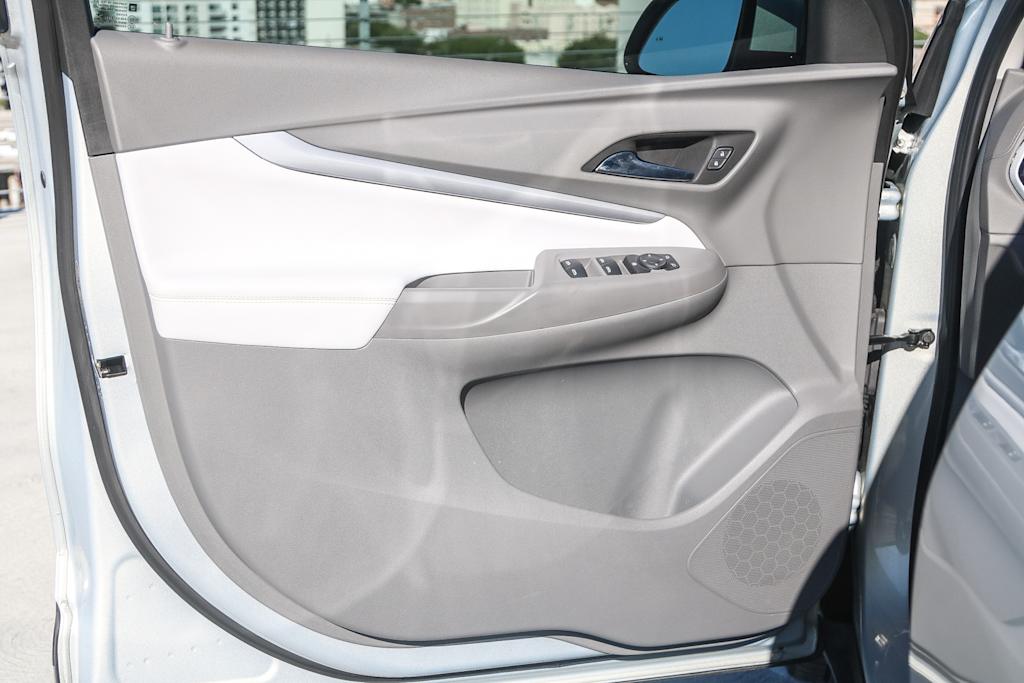 Thumbnail: 2023 Chevrolet Bolt EUV - 31