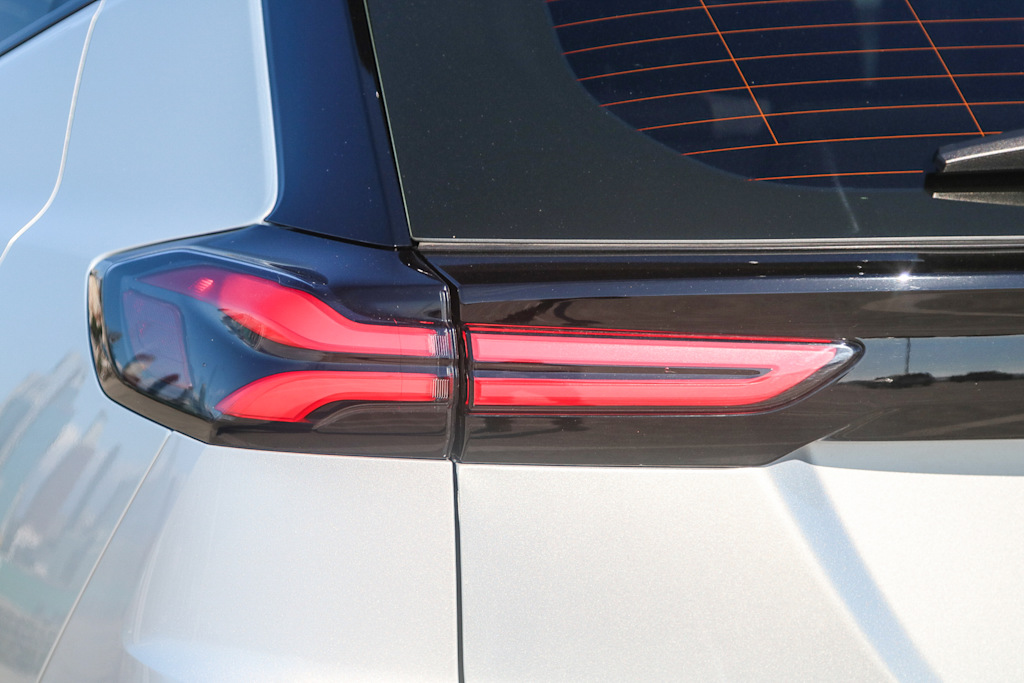 Thumbnail: 2023 Chevrolet Bolt EUV - 23