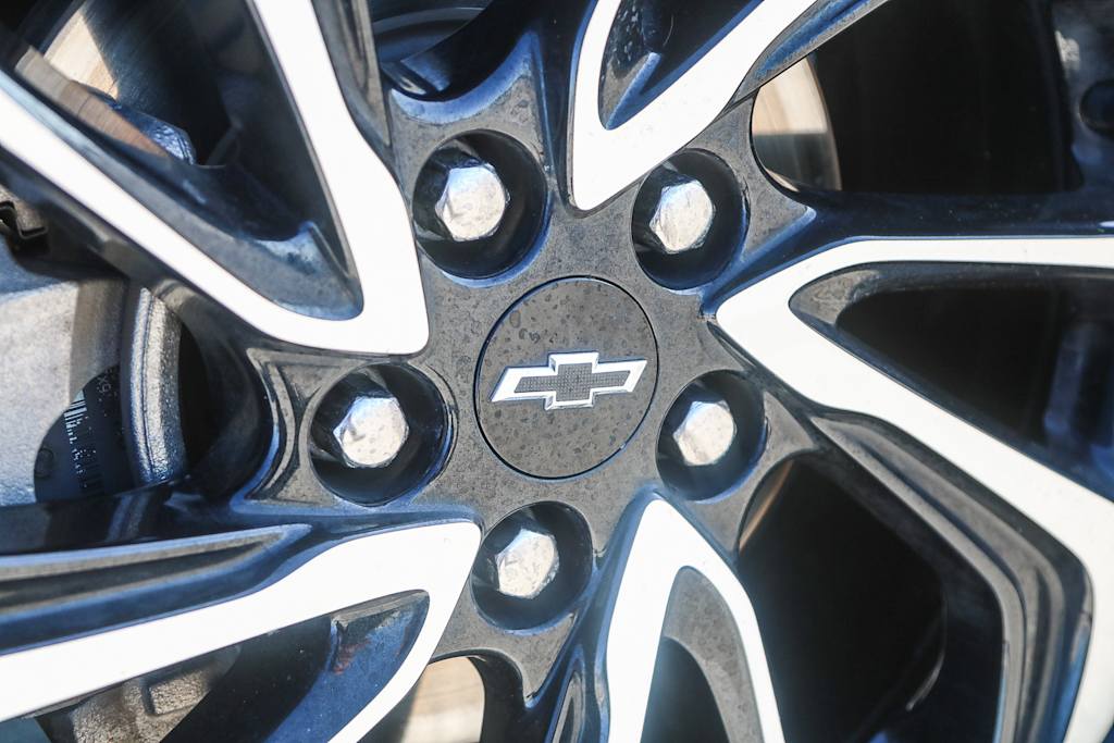 Thumbnail: 2023 Chevrolet Bolt EUV - 37