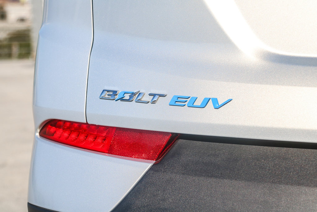 Thumbnail: 2023 Chevrolet Bolt EUV - 25