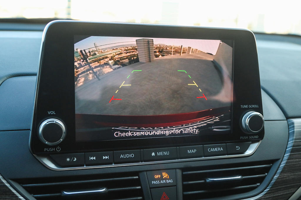 Thumbnail: 2022 Nissan Altima - 40