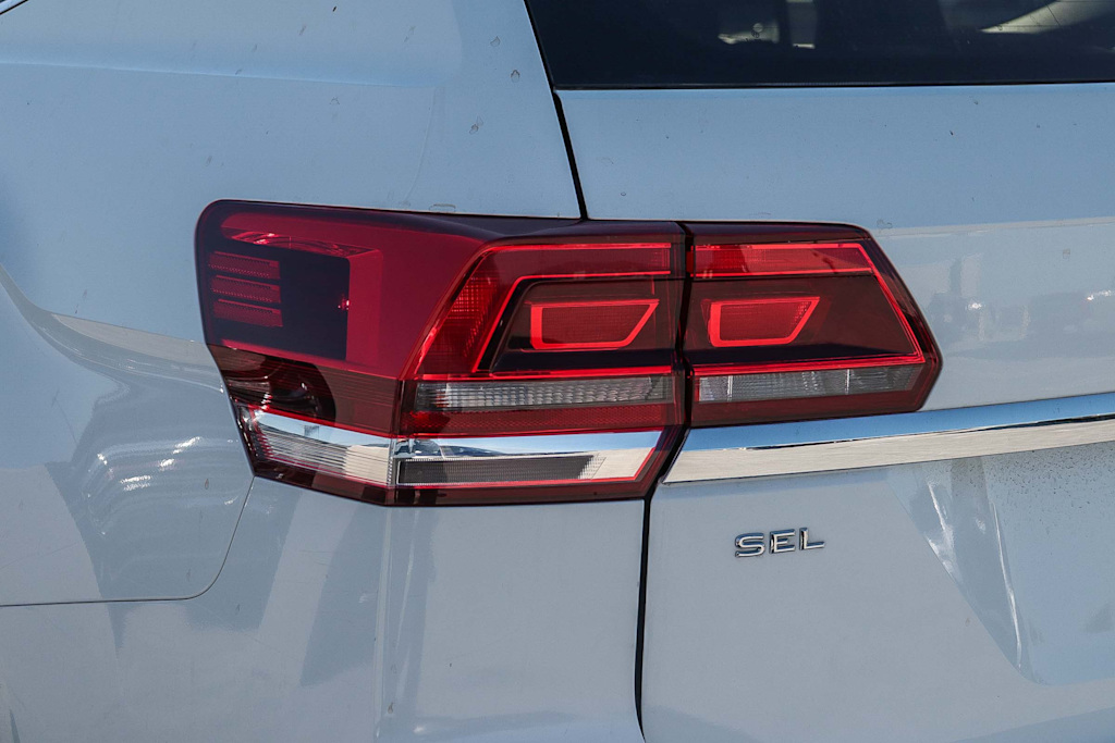 Thumbnail: 2018 Volkswagen Atlas - 24