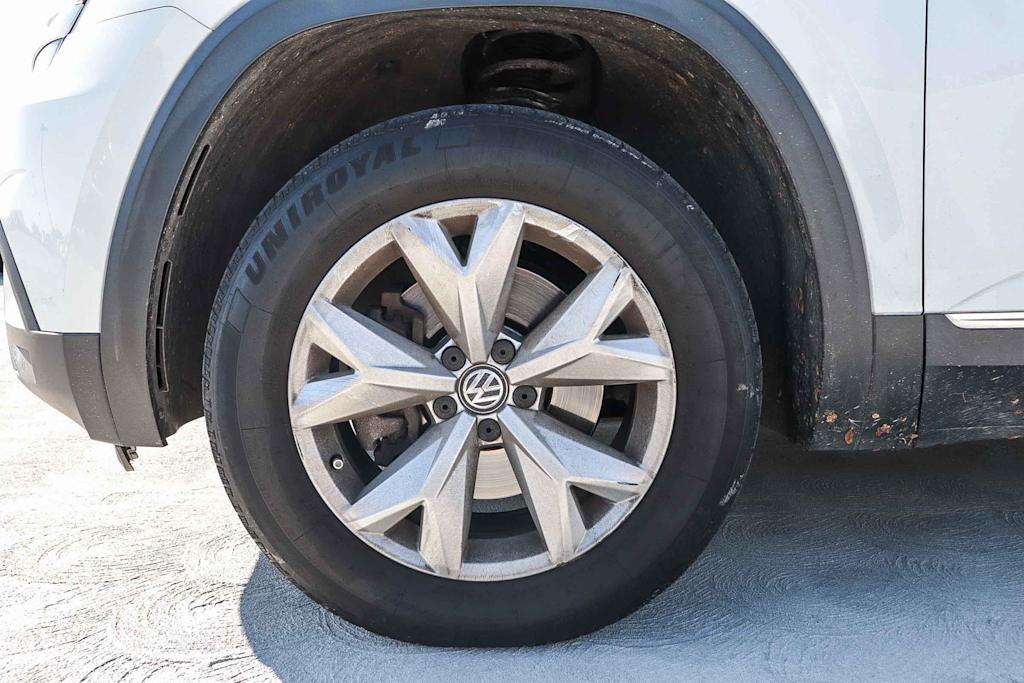 Thumbnail: 2018 Volkswagen Atlas - 25