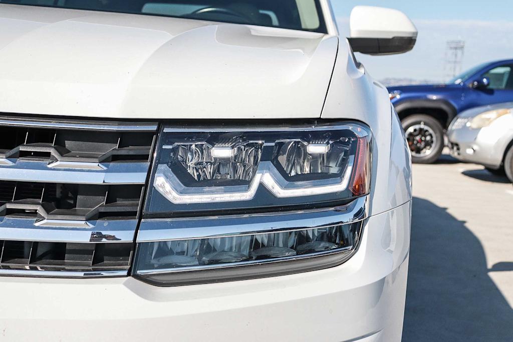 Thumbnail: 2018 Volkswagen Atlas - 19