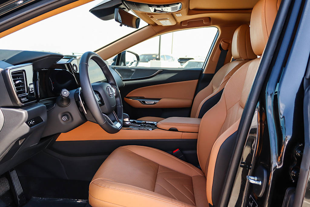 Thumbnail: 2024 Lexus ES - 11