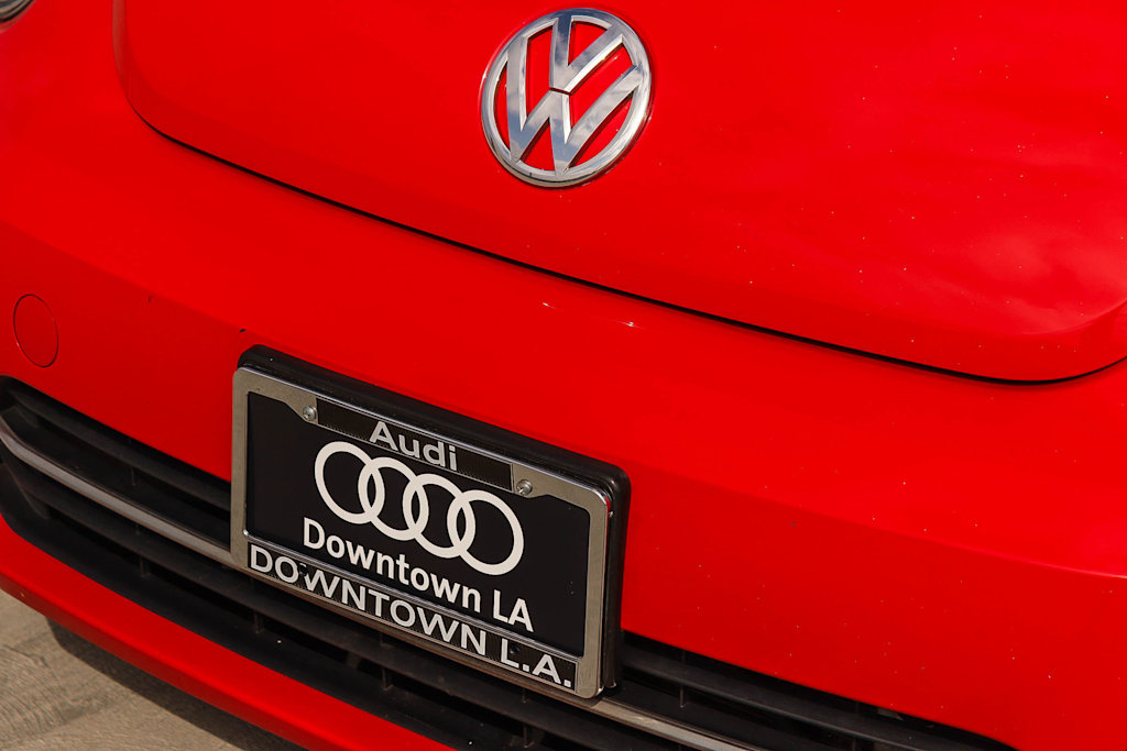 Thumbnail: 2017 Volkswagen Beetle - 6