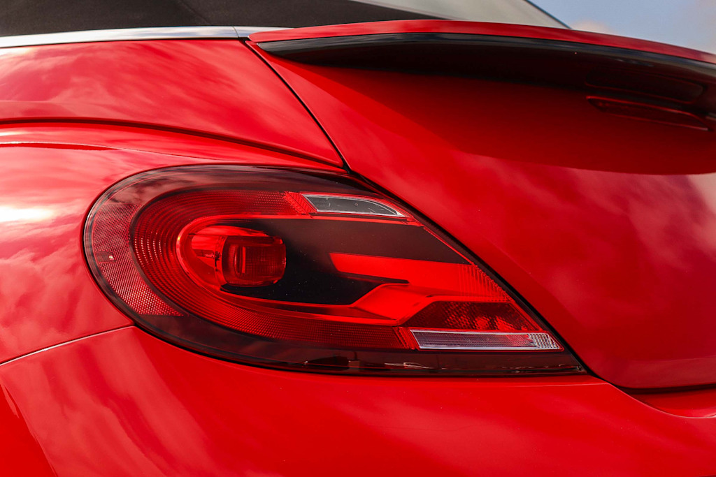 Thumbnail: 2017 Volkswagen Beetle - 26