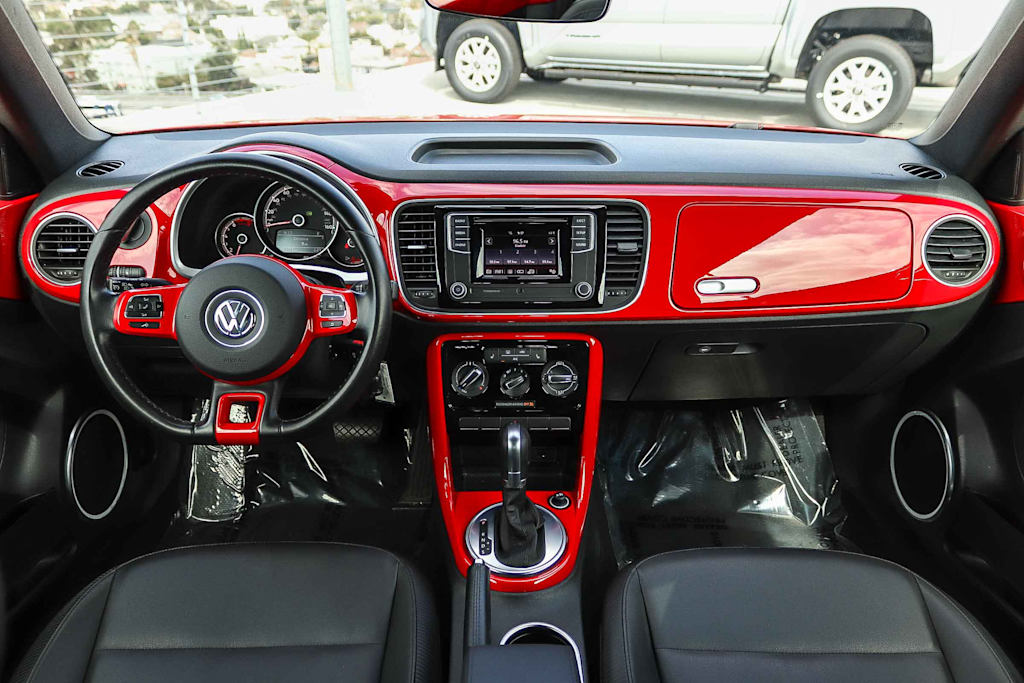 Thumbnail: 2017 Volkswagen Beetle - 2