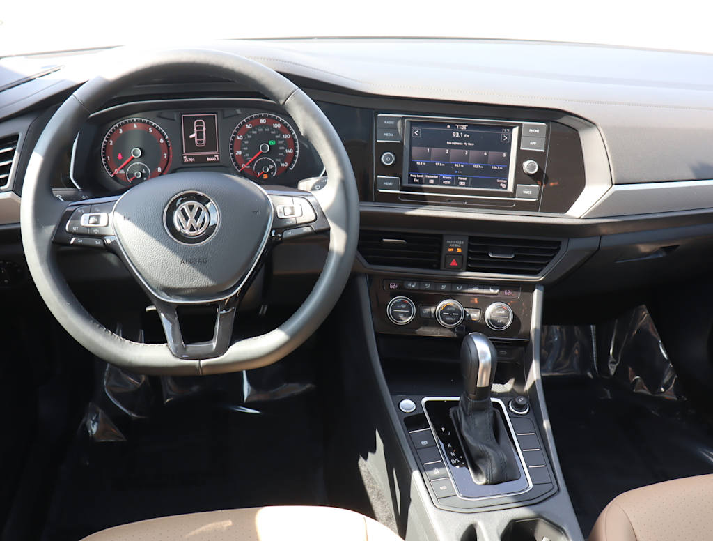 2020 Volkswagen Jetta SE 2