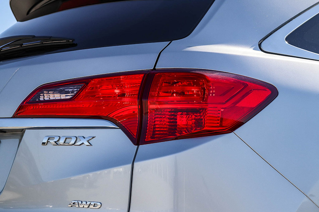 Thumbnail: 2015 Acura RDX - 21
