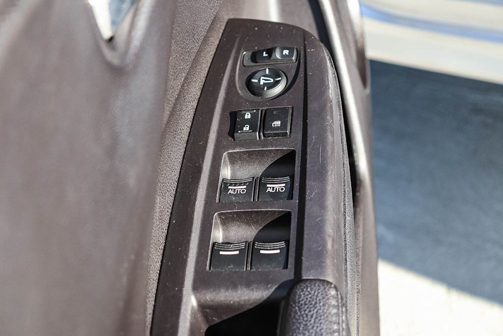 Thumbnail: 2015 Acura RDX - 31