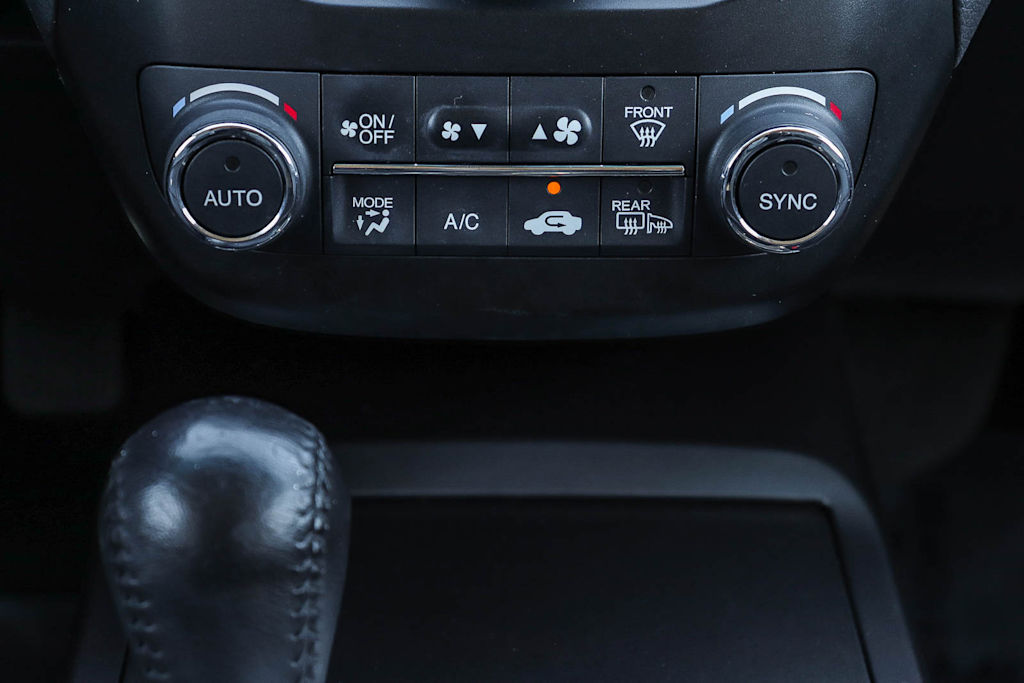 Thumbnail: 2015 Acura RDX - 24