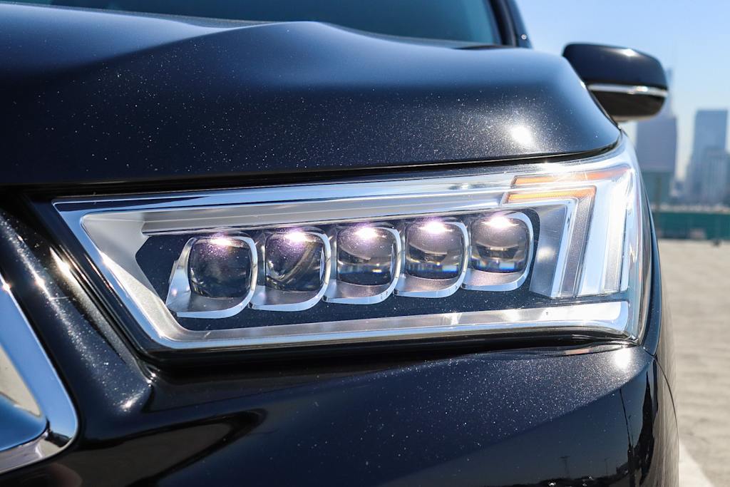 Thumbnail: 2020 Acura MDX - 21