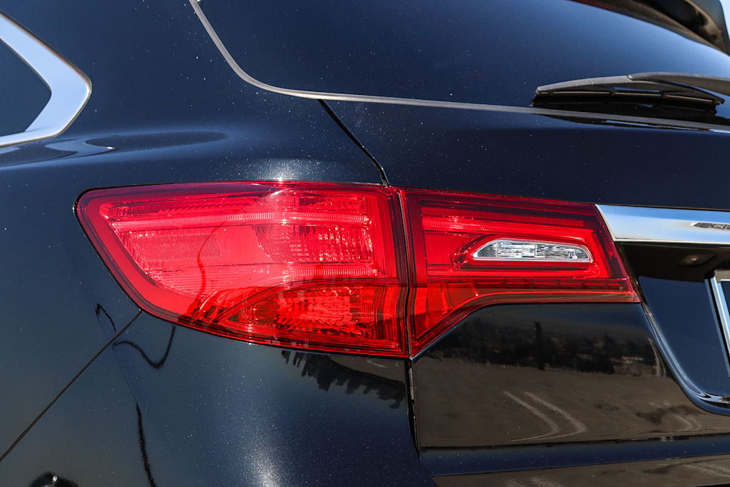 Thumbnail: 2020 Acura MDX - 24