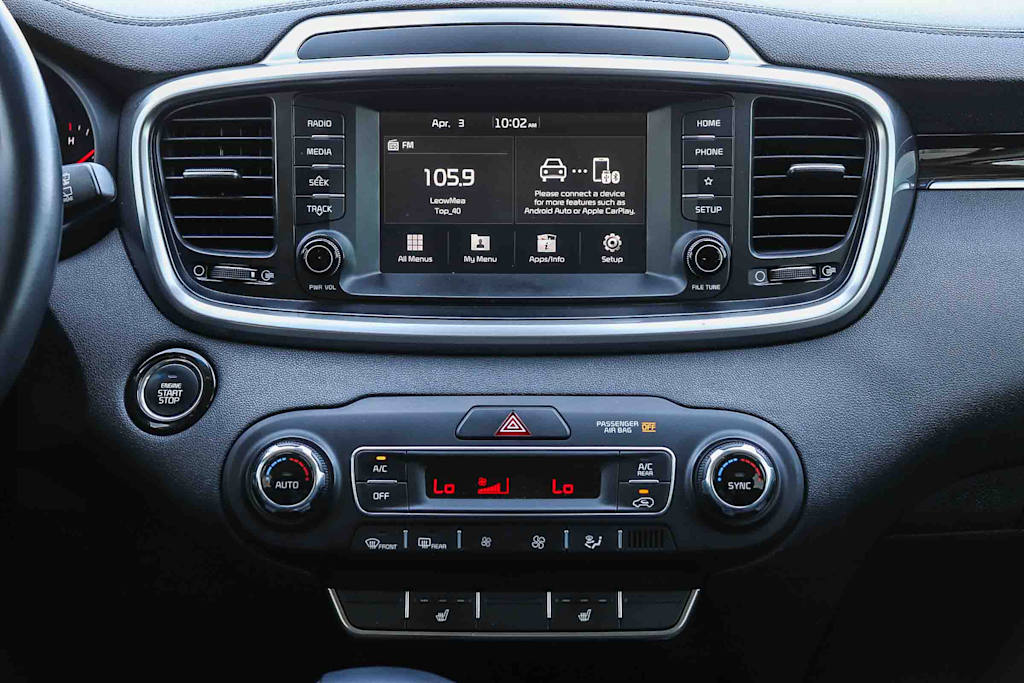 Thumbnail: 2019 Kia Sorento - 14