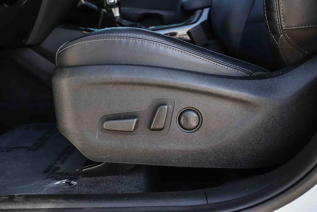 Thumbnail: 2019 Kia Sorento - 31