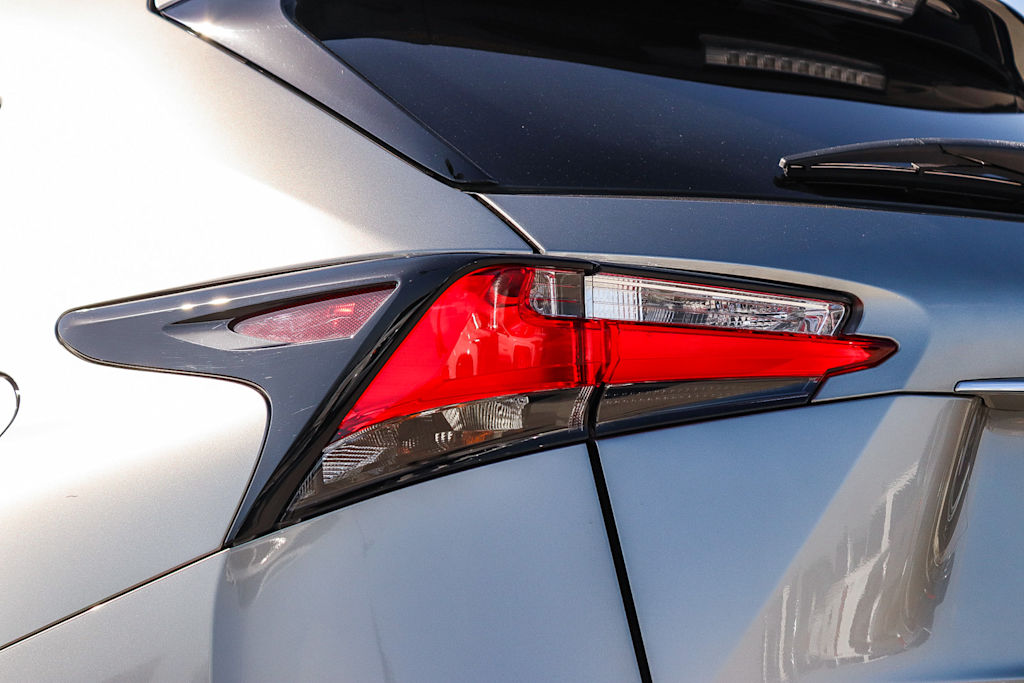 Thumbnail: 2016 Lexus NX - 16