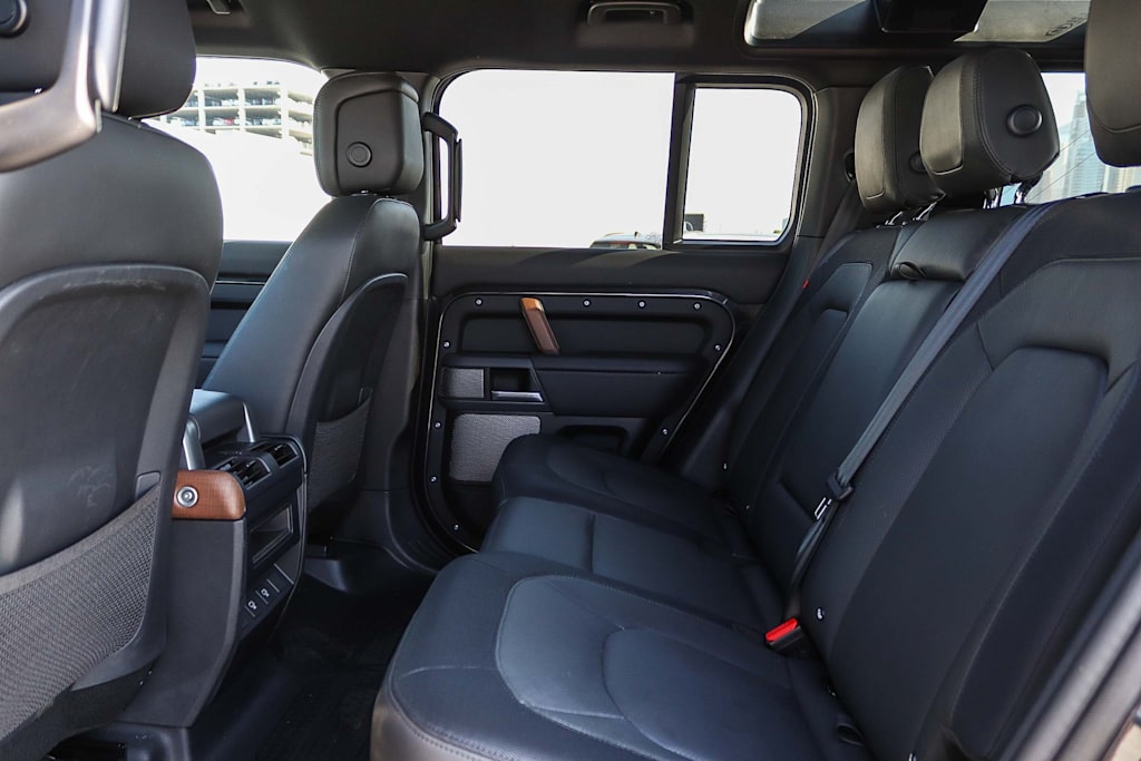 Thumbnail: 2024 Land Rover Defender - 11