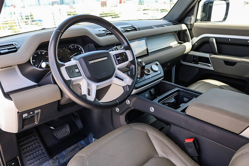 Thumbnail: 2023 Land Rover Defender - 2