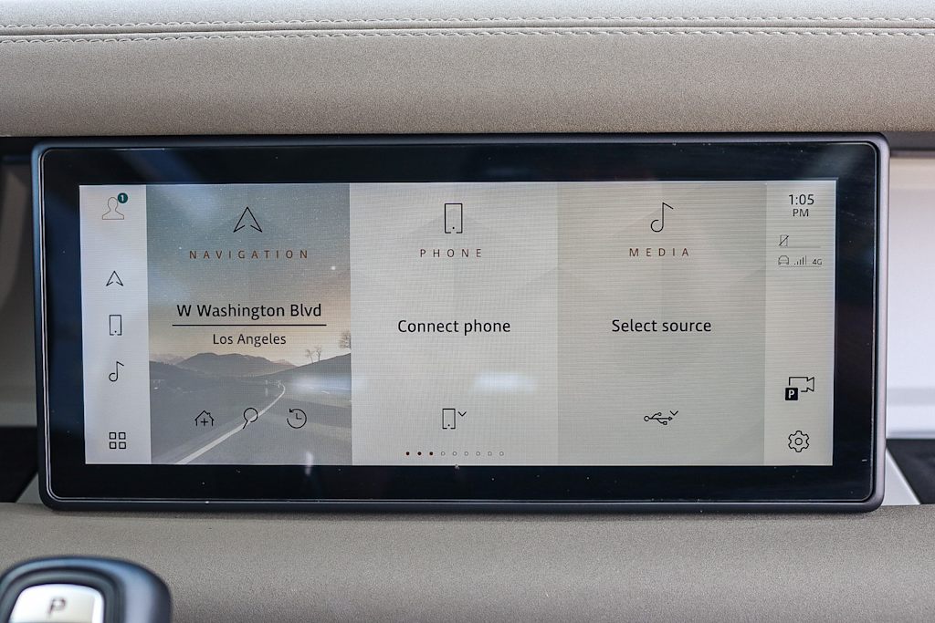 Thumbnail: 2023 Land Rover Defender - 26