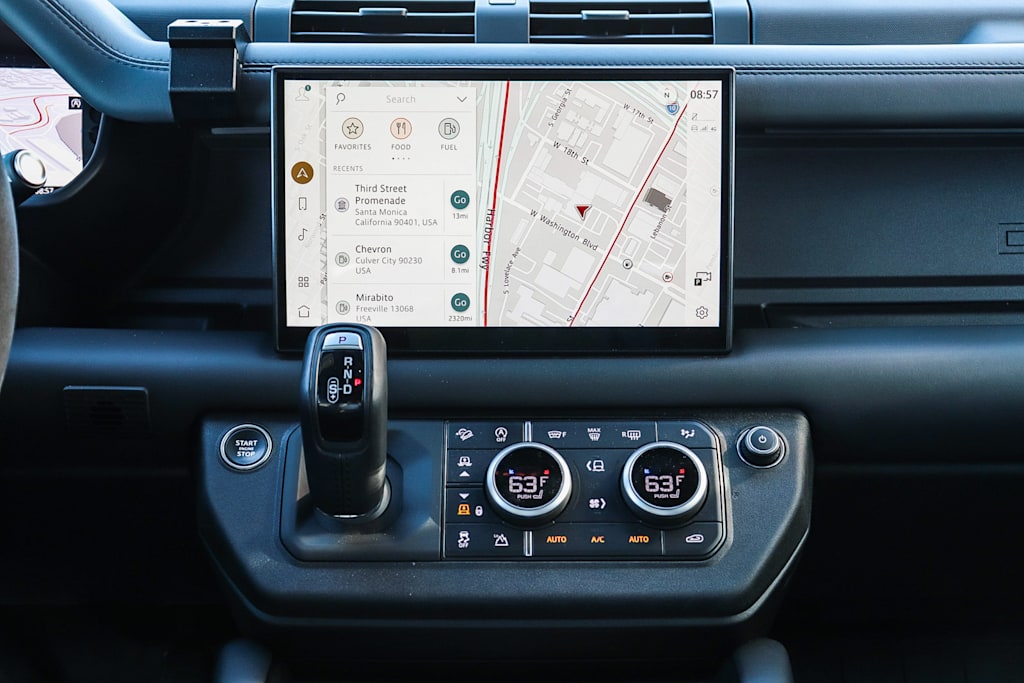 Thumbnail: 2023 Land Rover Defender - 11