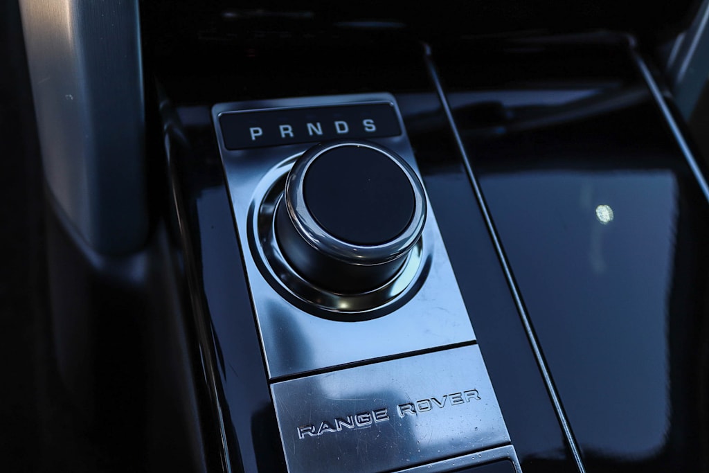 Thumbnail: 2016 Land Rover Range Rover - 13