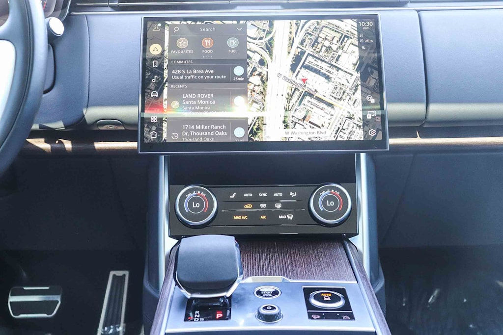 Thumbnail: 2023 Land Rover Range Rover - 13